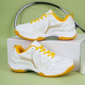 New super light breathable couple badminton shoes Fashion comfortable men's sports shoes tennis shoes (Color: White gold, size: 41)