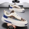 Men's casual sneakers Fashion trend casual board shoes