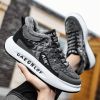 Autumn and winter men's new trend fashion plush casual shoes comfortable warm men's sports shoes