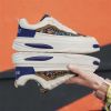 Men's casual sneakers Fashion trend casual board shoes