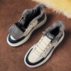 Autumn and winter men's new trend fashion plush casual shoes comfortable warm men's sports shoes